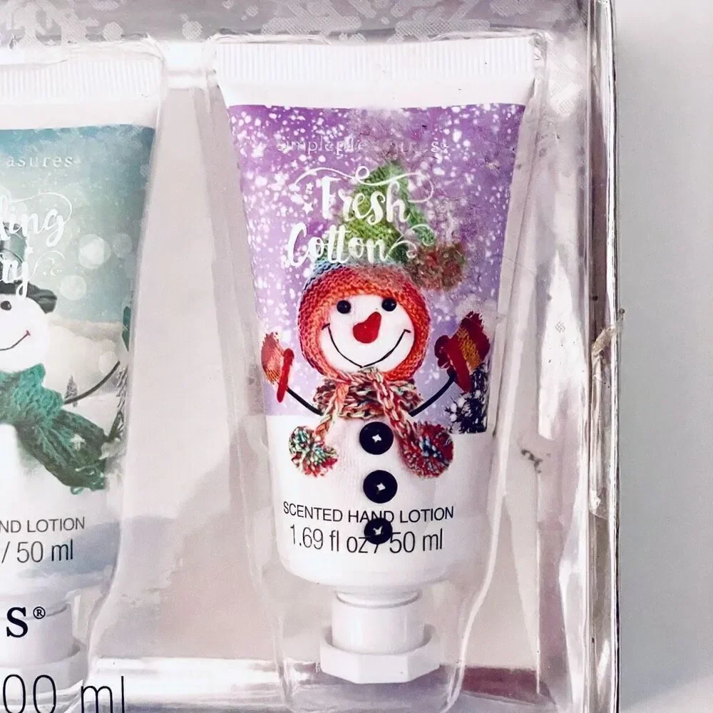 NWT Gift Box Gorgeous 4 Pack simple pleasures Snowman scented hand lotion collec